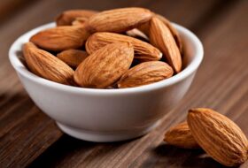 5 món ăn giúp ngủ ngon mà không lo tăng cân!